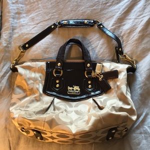 Coach Purse // Shoulder AND Handle Straps